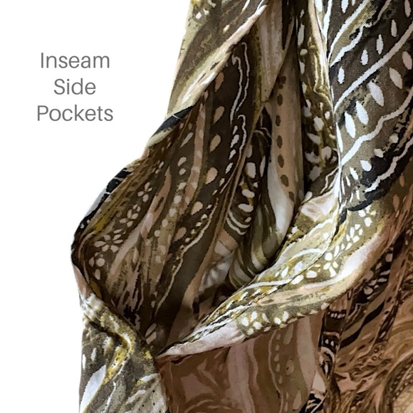 Calvin Klein | NWOT | TIERED SLEEVELESS RUFFLE NECK PAISLEY DRESS | SIZE: 8 - Picture 6 of 10